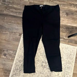 Calvin Klein Pants -20W